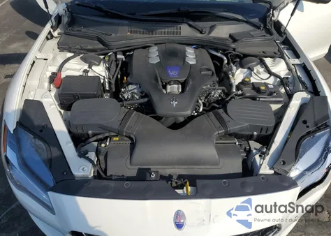 2019 Maserati Quattroporte S z USA, uszkodzony, nr VIN ZAM56YPA2K1308572